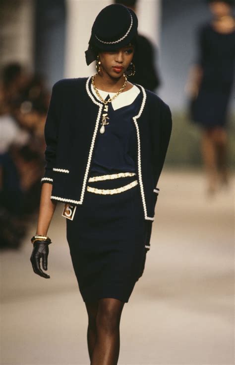 chanel iconic outfits|coco Chanel iconic outfits.